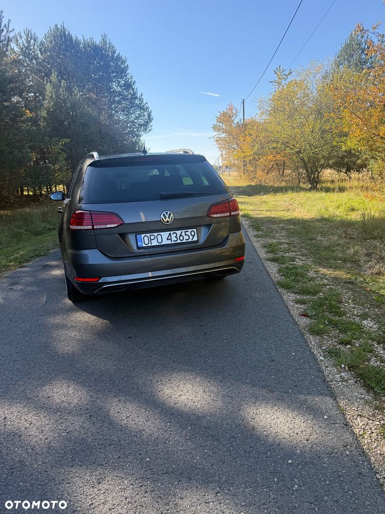 Volkswagen Golf - 3
