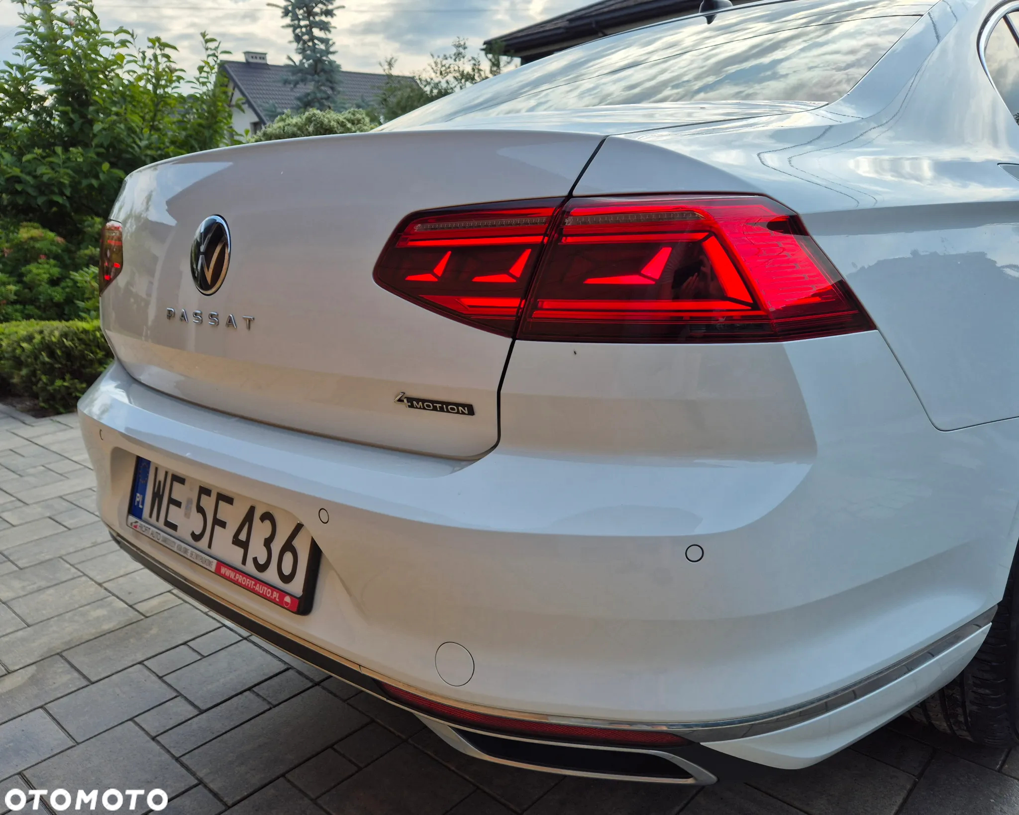 Volkswagen Passat 2.0 TDI 4Mot Elegance DSG - 7