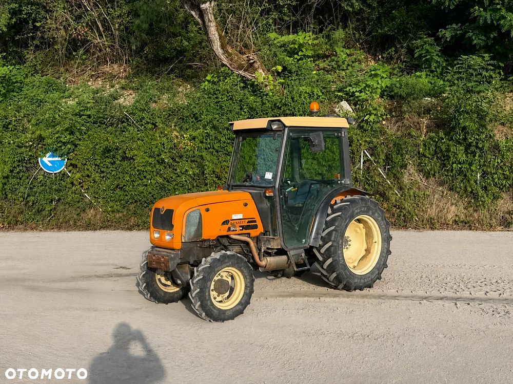 Renault Dionis 130 - 1