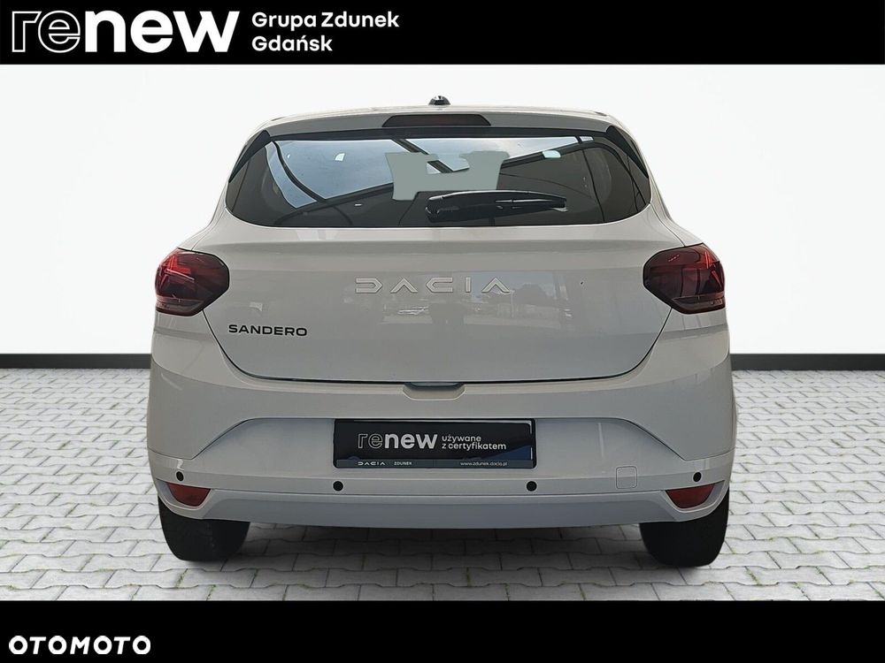 Dacia Sandero - 8