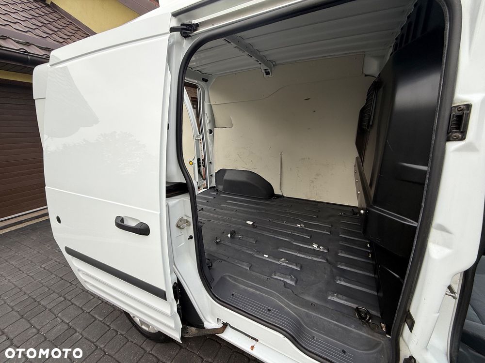 Ford Connect - 15