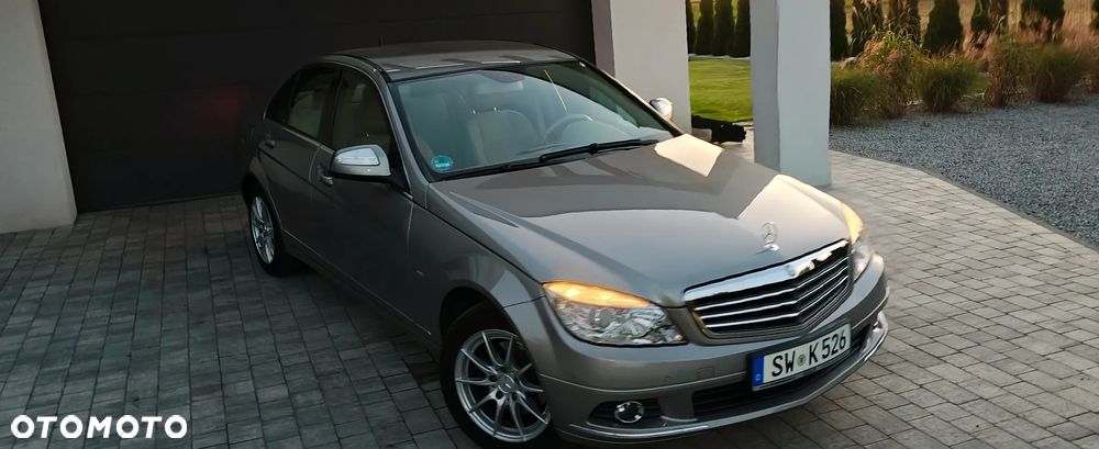 Mercedes-Benz Klasa C - 2