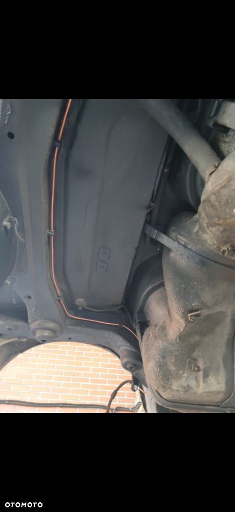 BMW Seria 8 - 37