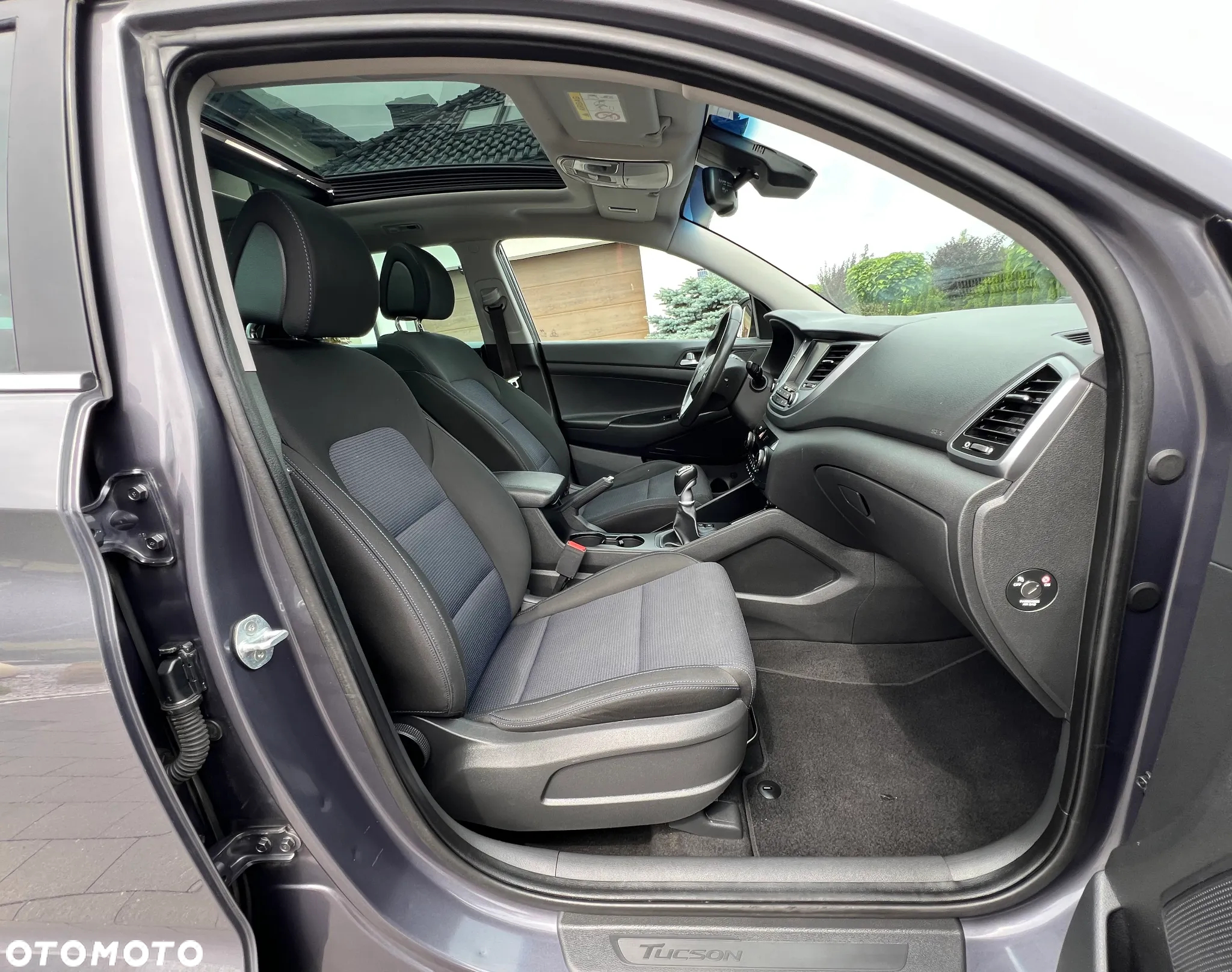 Hyundai Tucson blue 1.7 CRDi 2WD Trend - 29