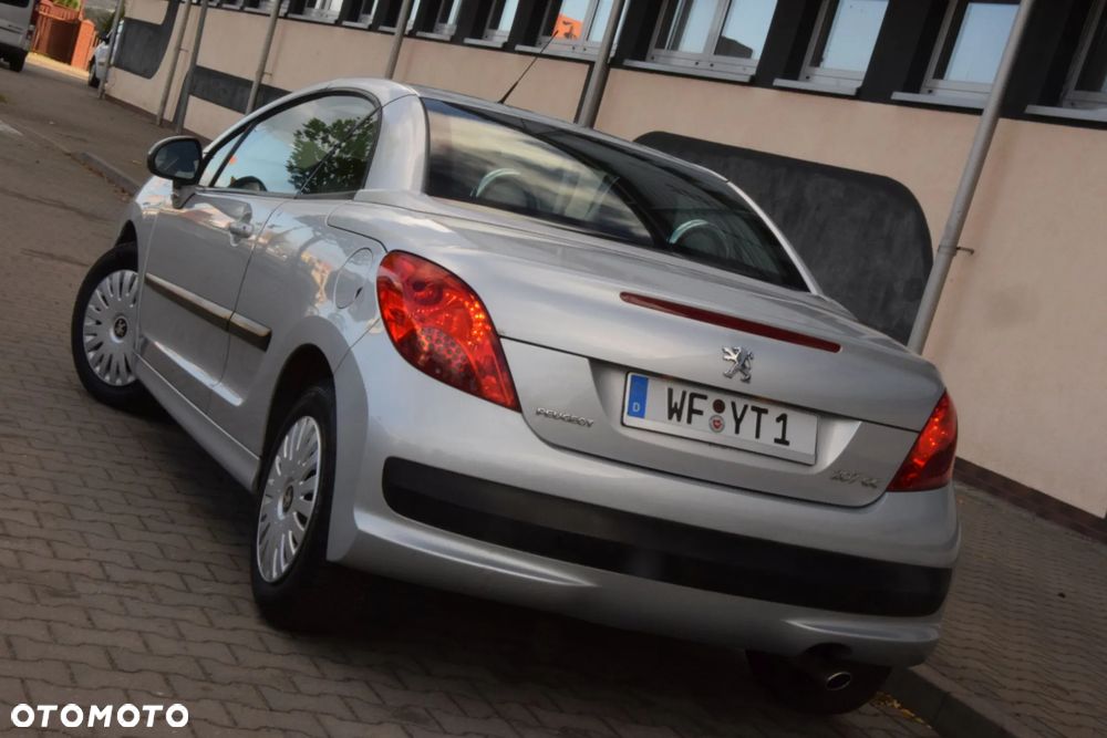 Peugeot 207 - 21