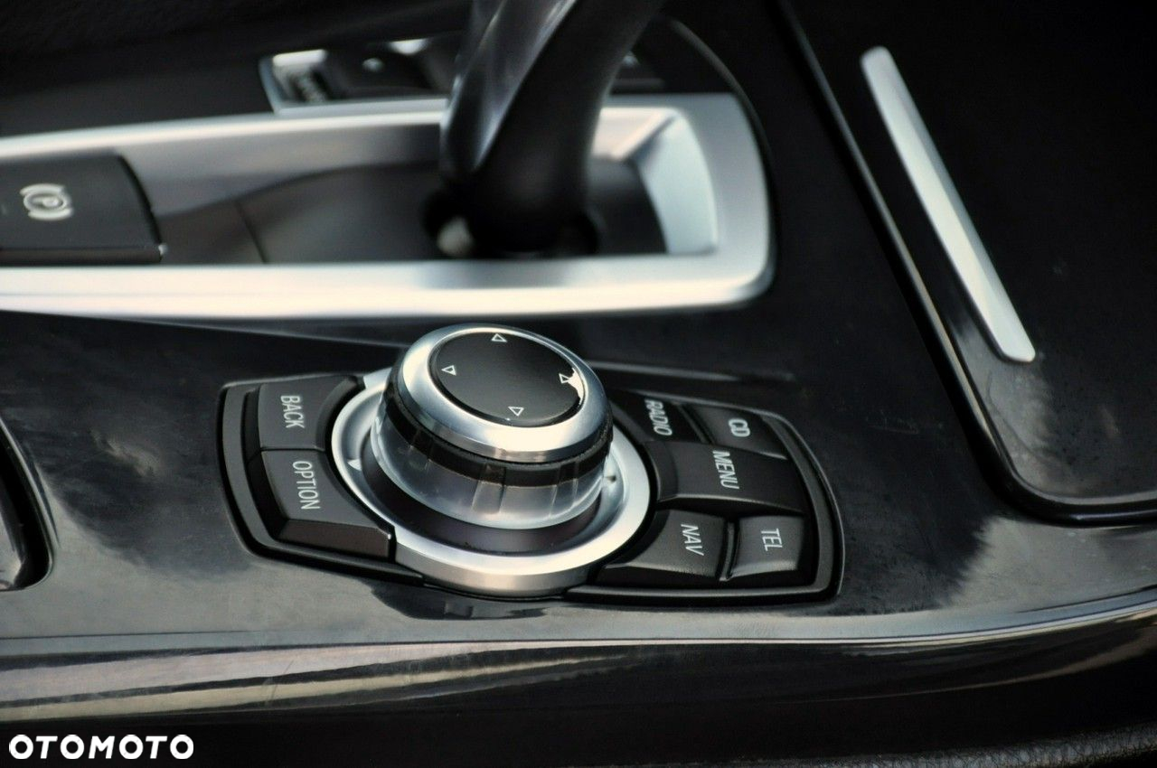 BMW Seria 5 - 36