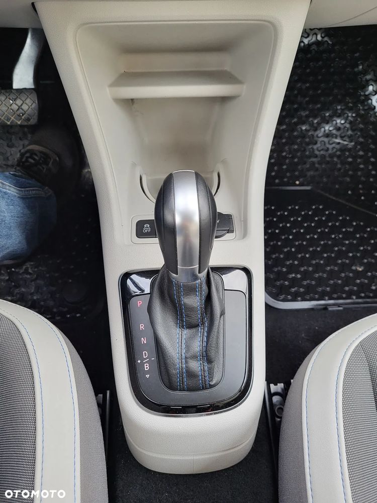 Volkswagen Inny - 22