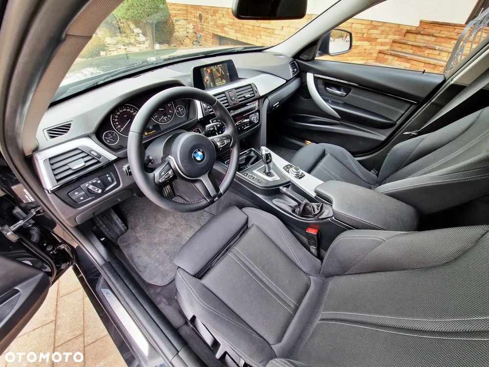 BMW Seria 3 318d Sport Line Shadow - 7