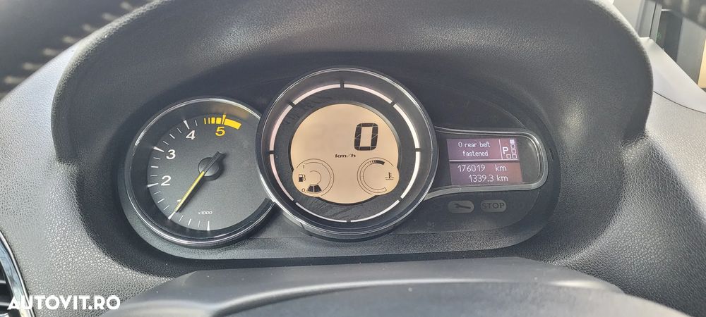 Renault Megane dCi 110 FAP EDC Bose Edition - 6