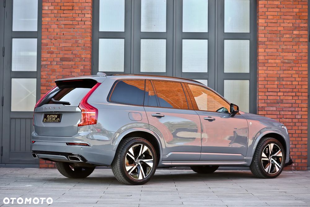 Volvo XC 90 B5 D AWD Ultimate Dark 7os - 16