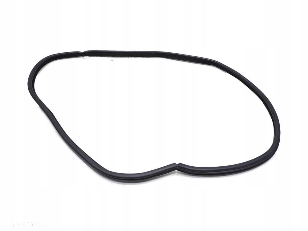 USZCZELKA DRZWI LEWY TYŁ BMW 3 E91 - 1