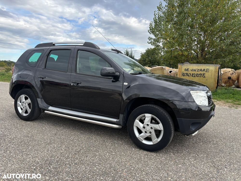 Dacia Duster 1.6 4x2 Laureate - 6
