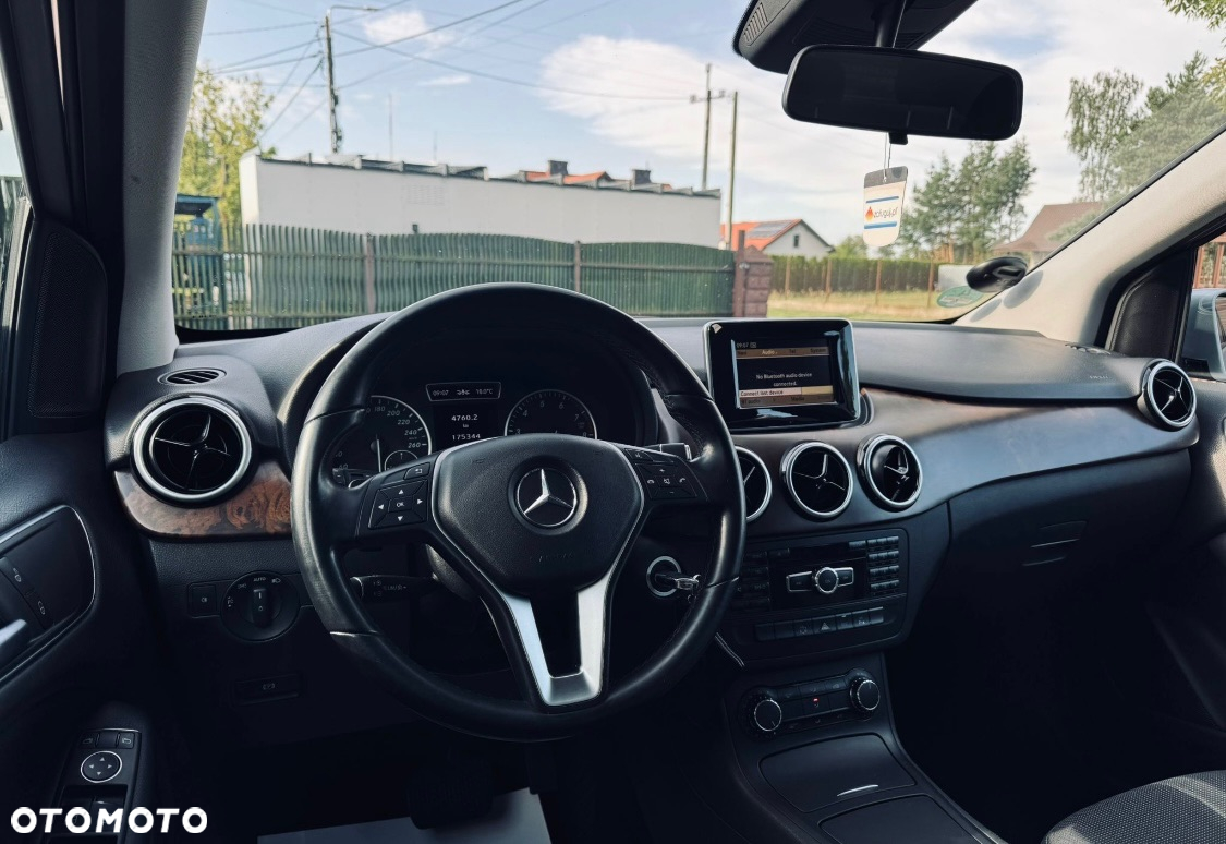 Mercedes-Benz Klasa B 200 (BlueEFFICIENCY) 7G-DCT - 19