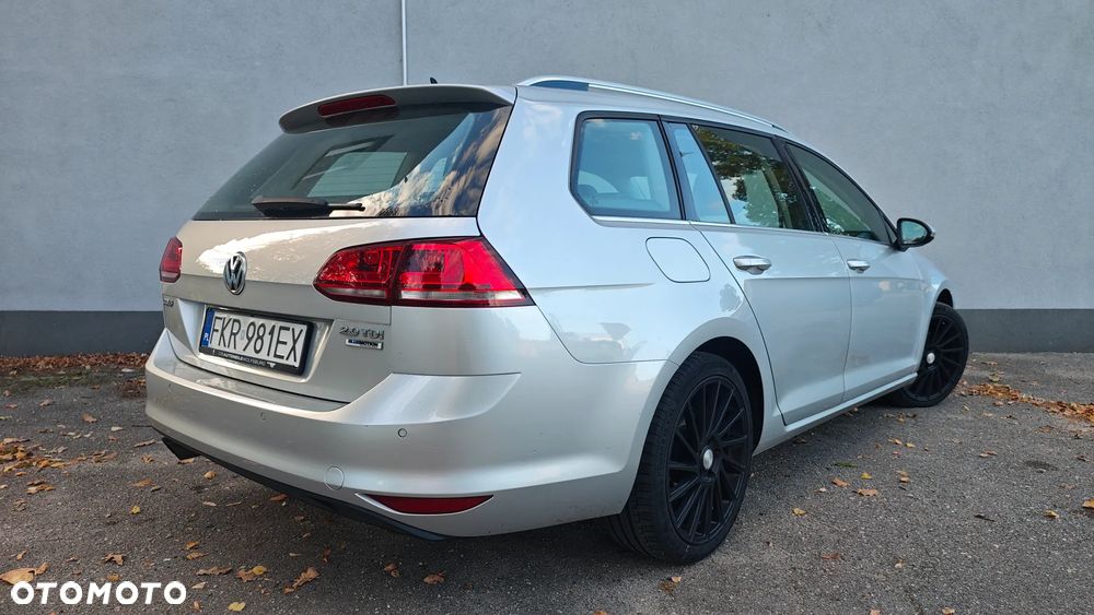 Volkswagen Golf 2.0 TDI SCR Highline - 4
