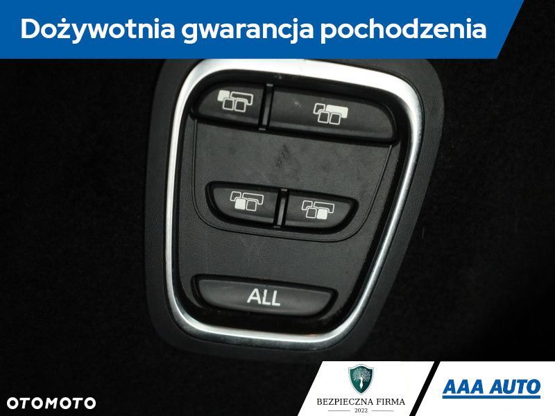 Renault Grand Scenic - 11