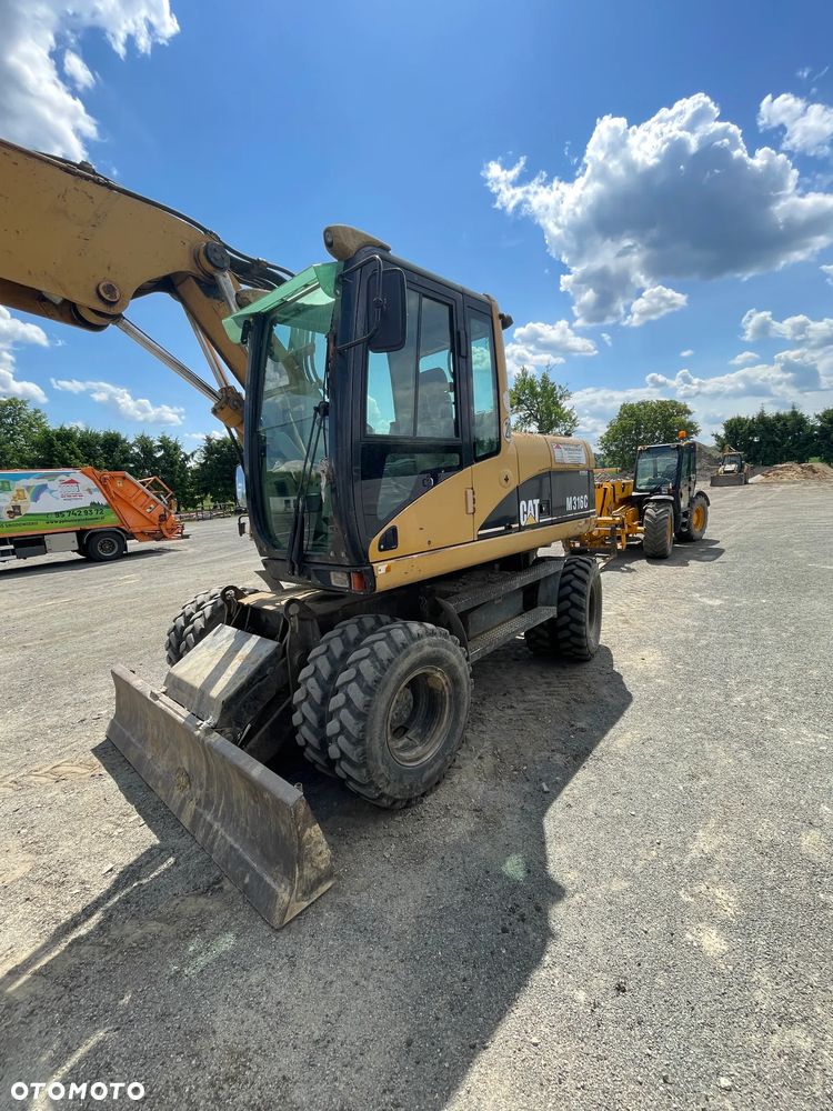 Caterpillar M316C - 4