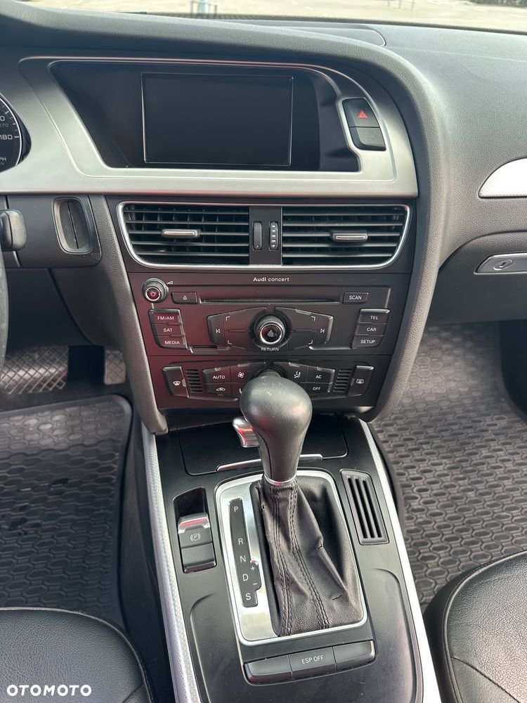 Audi A4 Avant - 15