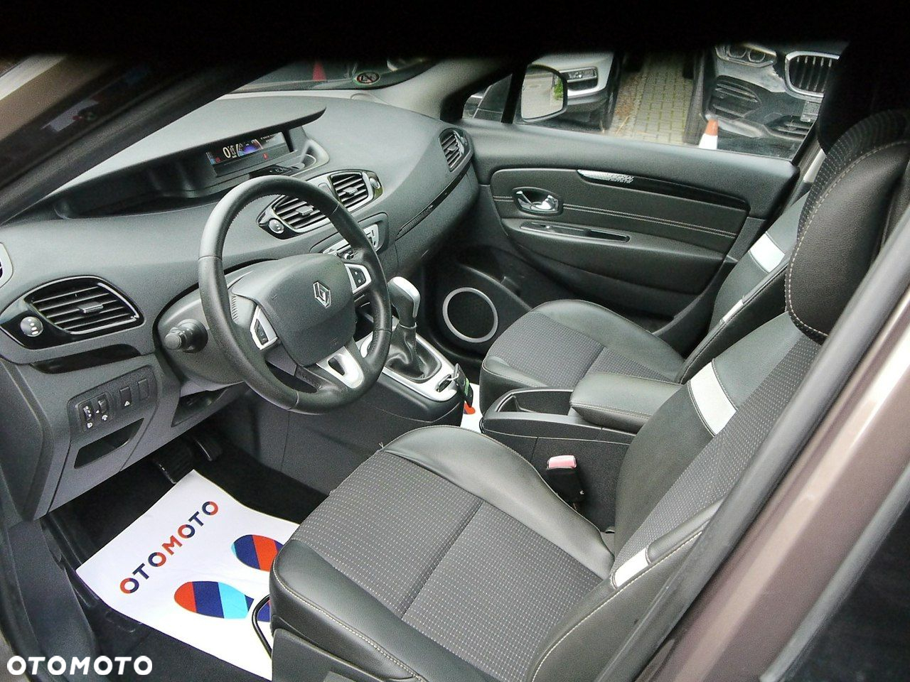 Renault Scenic 2.0 16V 140 CVT Luxe - 16