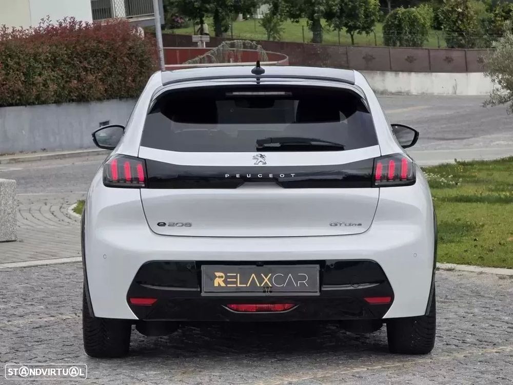 Peugeot e-208 50 kWh GT Line - 10