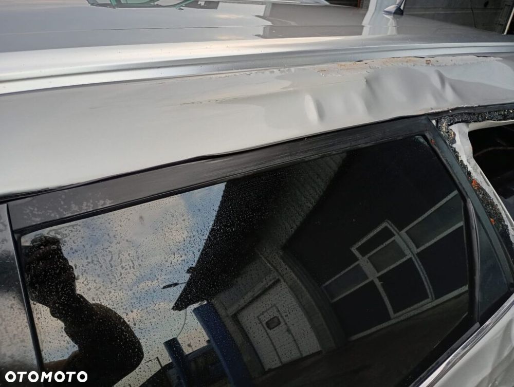 Toyota Auris 1.6 Life - 12