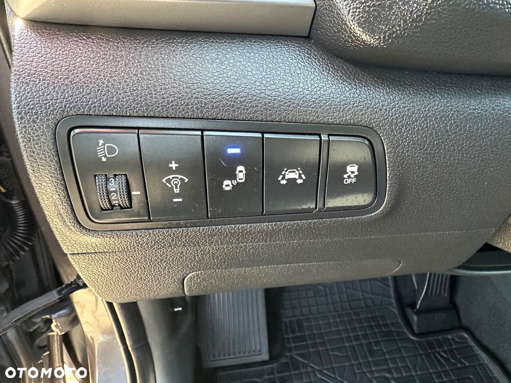 Hyundai Tucson blue 1.7 CRDi 2WD Intro Edition - 15