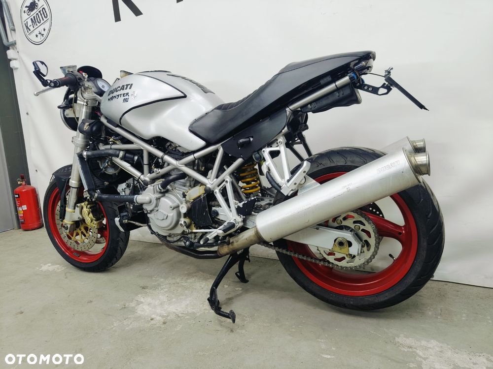 Ducati Monster - 20