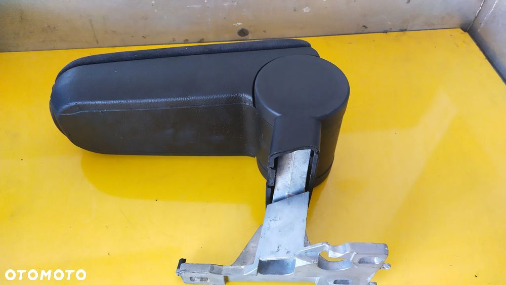 PODŁOKIETNIIK VW PASSAT B5 - 2