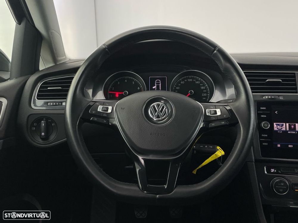 VW Golf 1.0 TSI Confortline - 14