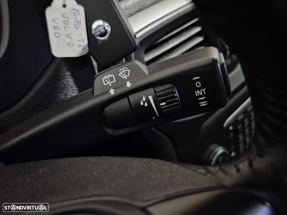 Volvo V40 1.6 D2 Eco Momentum - 25