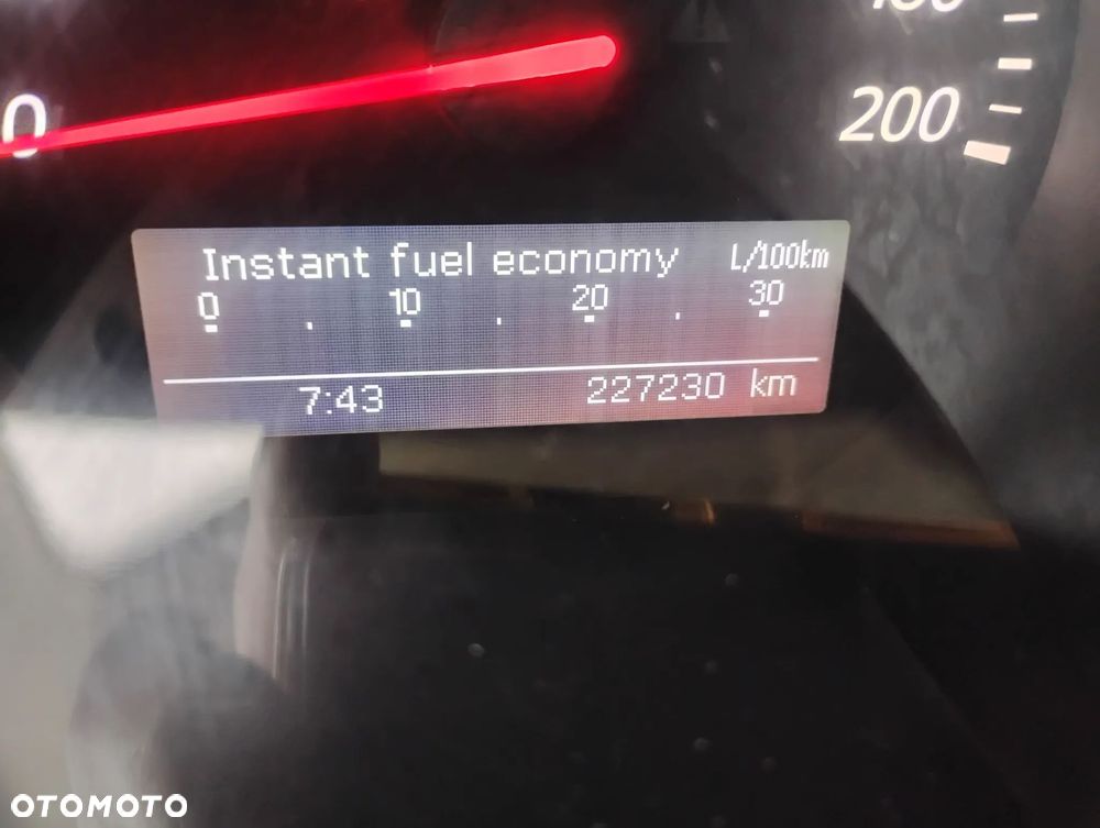 Suzuki Grand Vitara 1.9 DDiS Comfort + DPF Family - 15