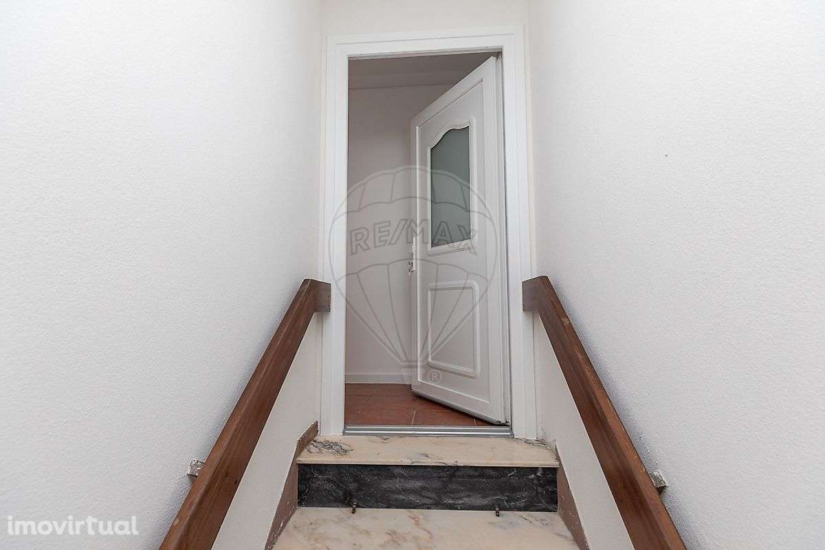 Moradia T3 para arrendamento - Grande imagem: 2/28