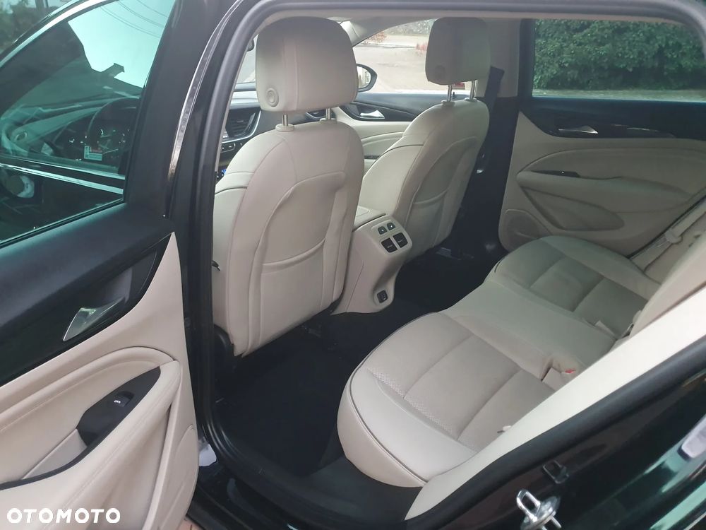 Opel Insignia Sports Tourer 1.5 ECOTEC Direct Inj Turbo Innovation - 12