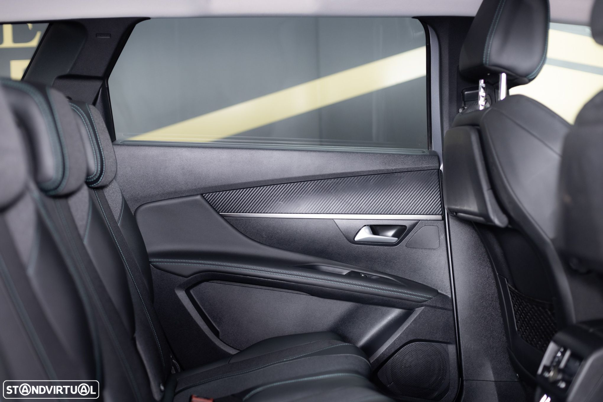 Peugeot 5008 BlueHDI 130 EAT8 Allure - 18