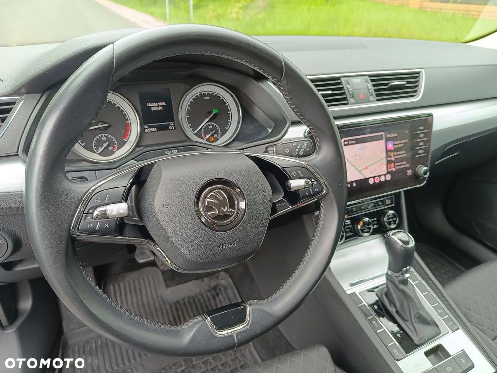 Skoda Superb 2.0 TDI Ambition DSG - 21