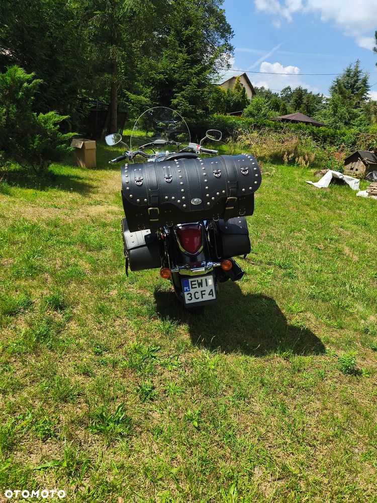 Suzuki VL 800 Volusia - Boulevard C50 - 3