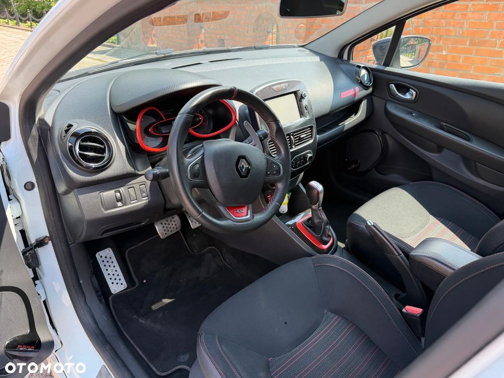 Renault Clio TCe 220 EDC R.S Trophy - 20