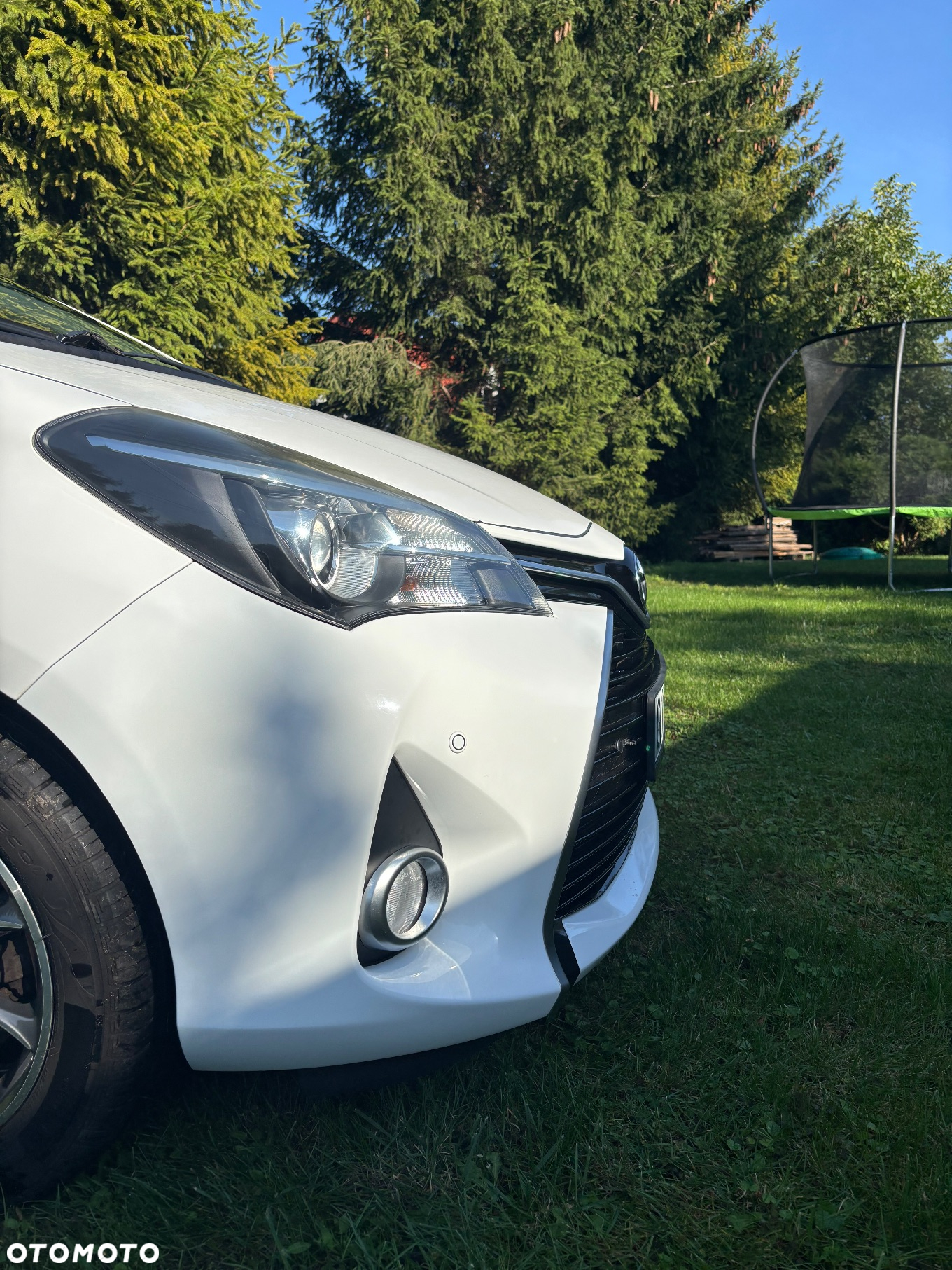 Toyota Yaris Hybrid 100 Premium - 14
