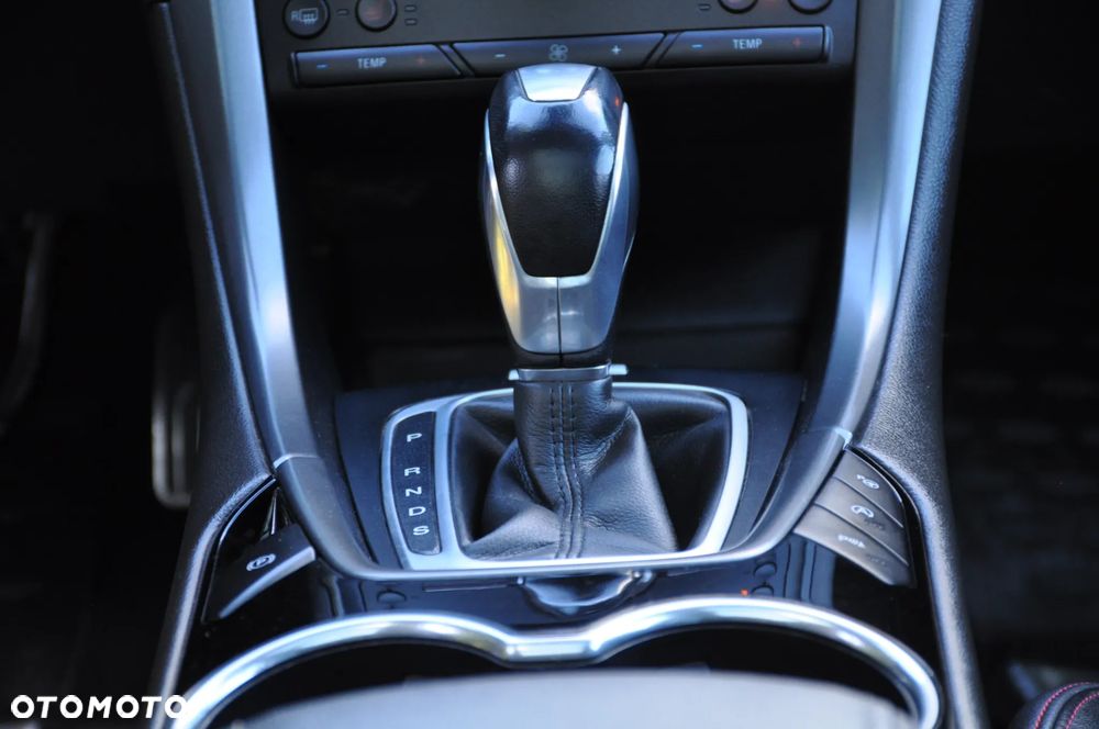 Ford Mondeo 2.0 TDCi PowerShift-Aut Allrad ST-Line - 35