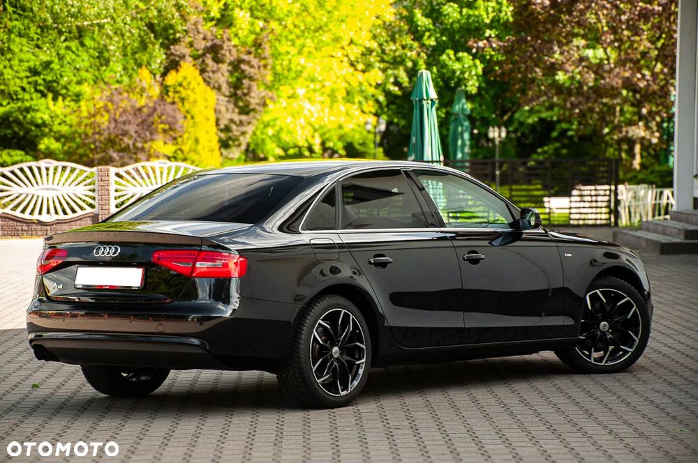 Audi A4 Limousine 1.8 TFSI Ambiente - 14