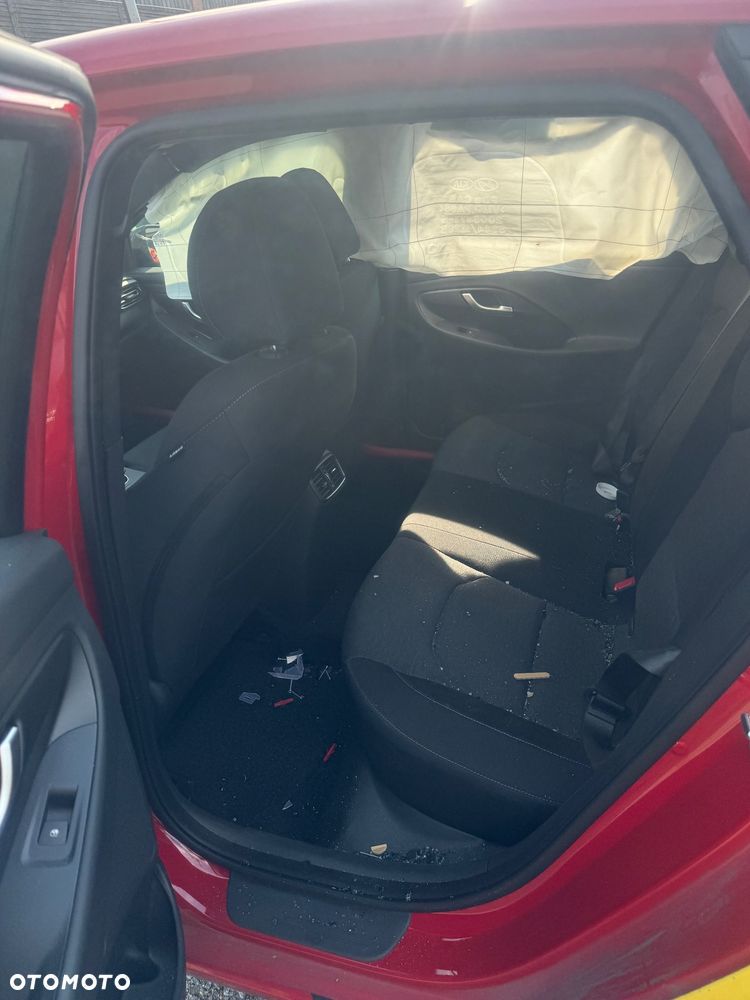 Hyundai i30 1.0 T-GDI Comfort DCT - 10