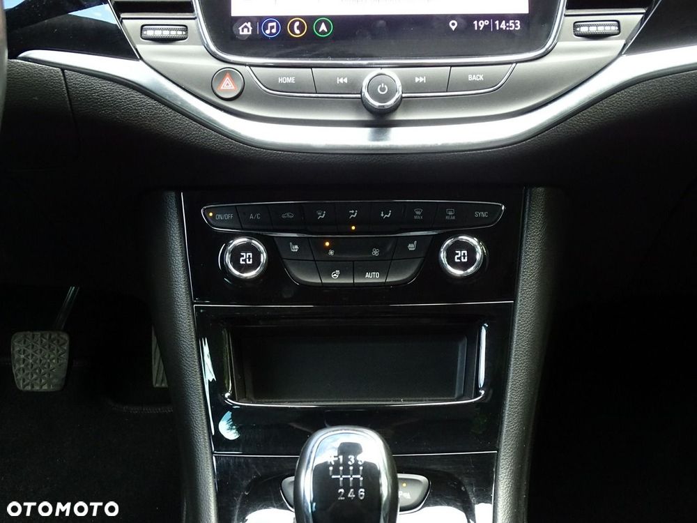 Opel Astra - 24