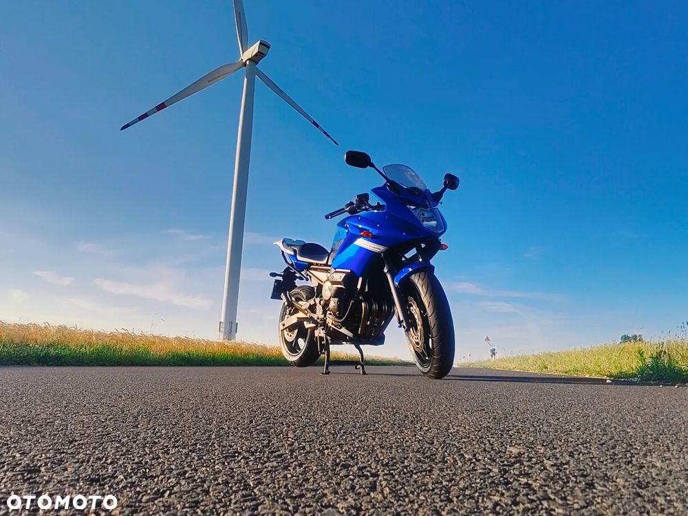 Yamaha XJ - 12
