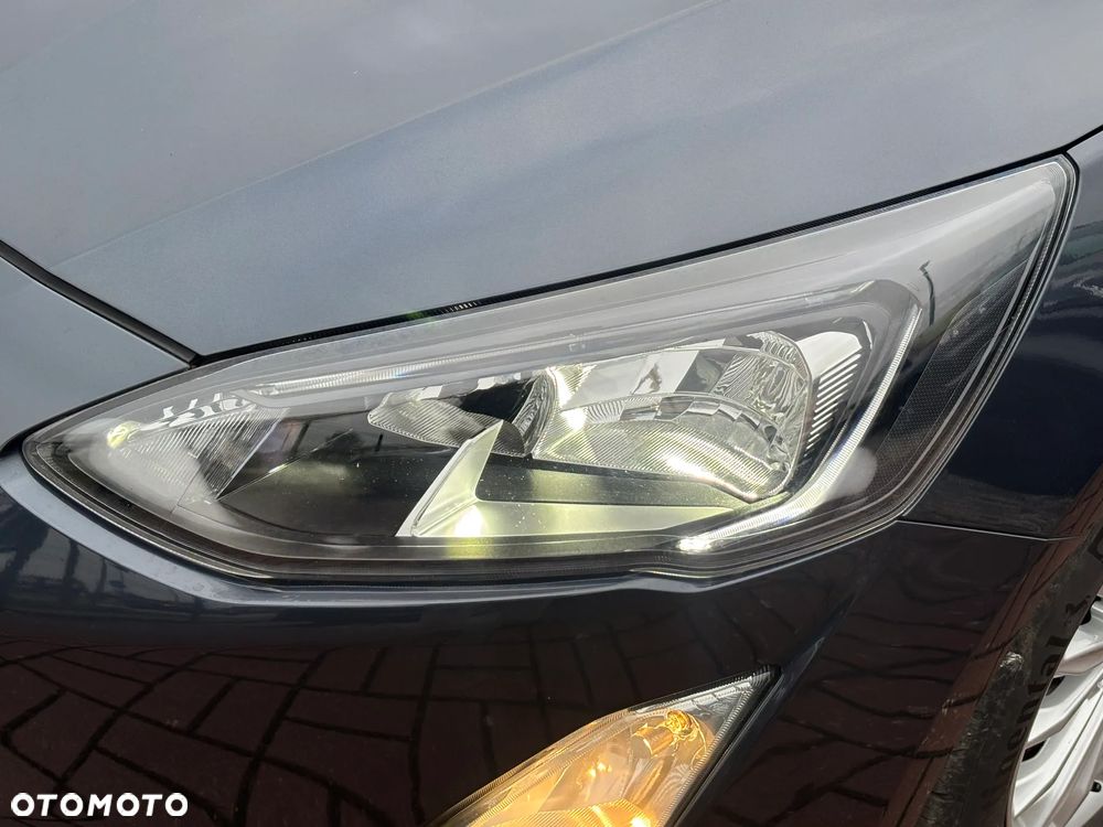 Ford Focus 1.5 EcoBoost Titanium - 4