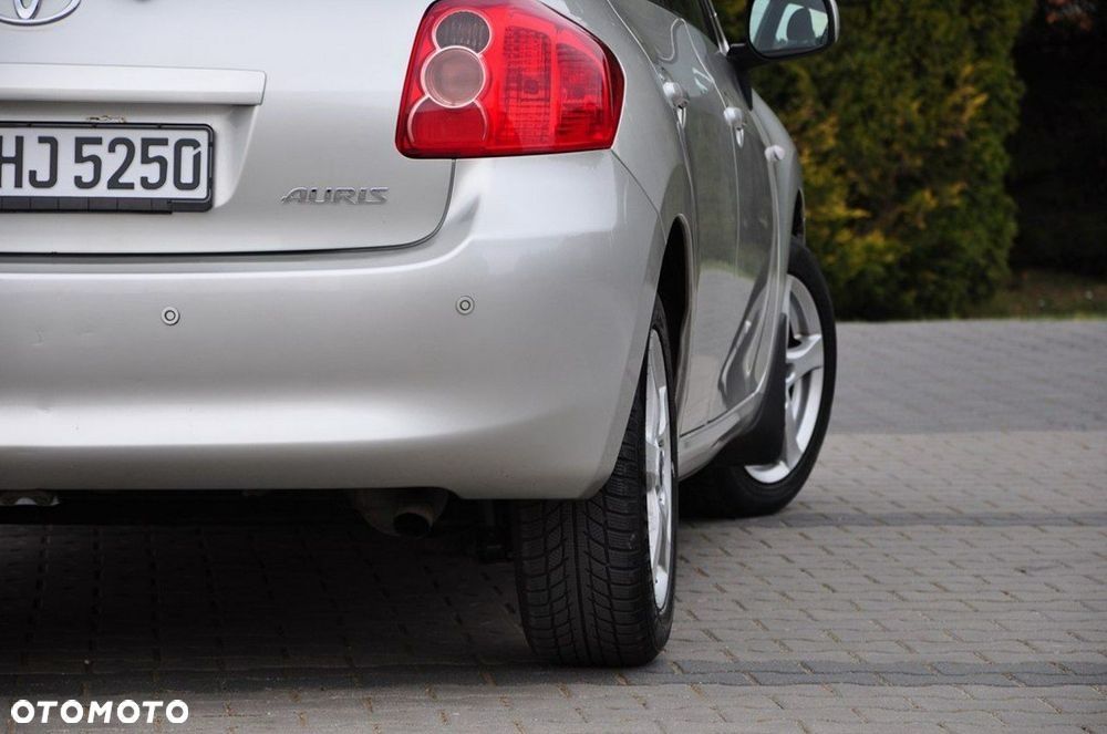 Toyota Auris - 18