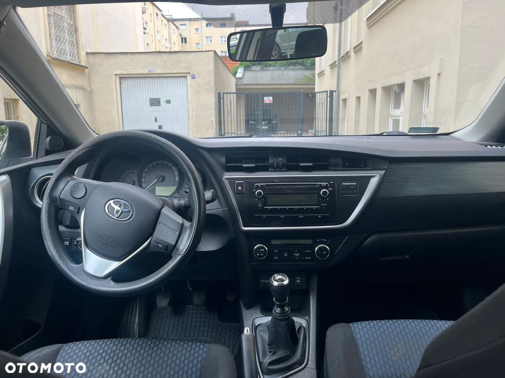 Toyota Auris 1.6 Active - 8
