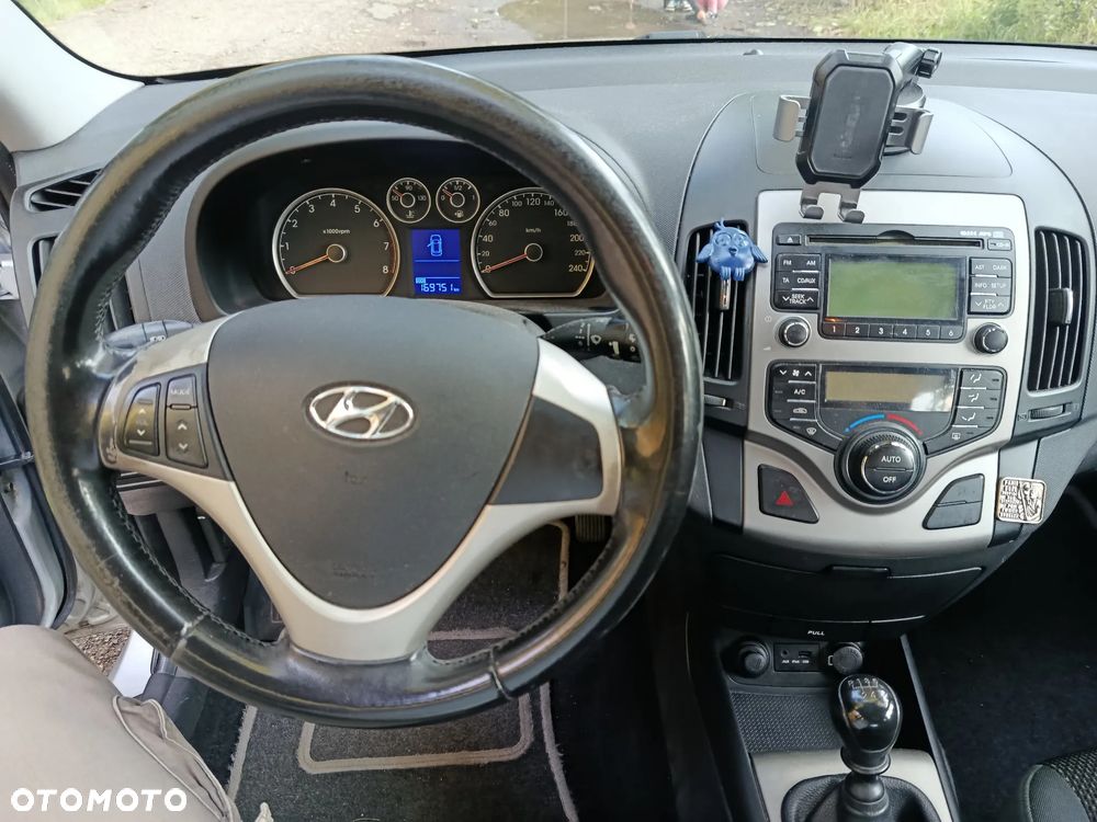 Hyundai i30 - 25