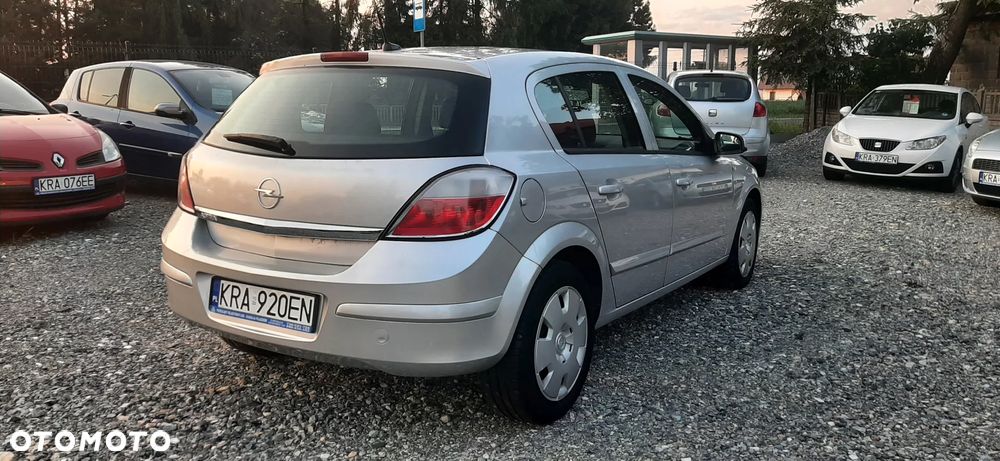 Opel Astra - 19