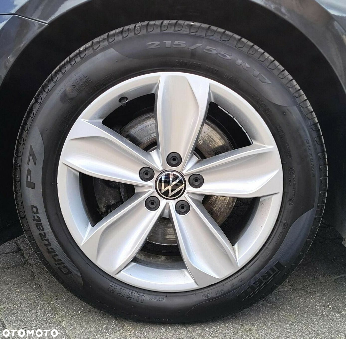 Volkswagen Passat - 27