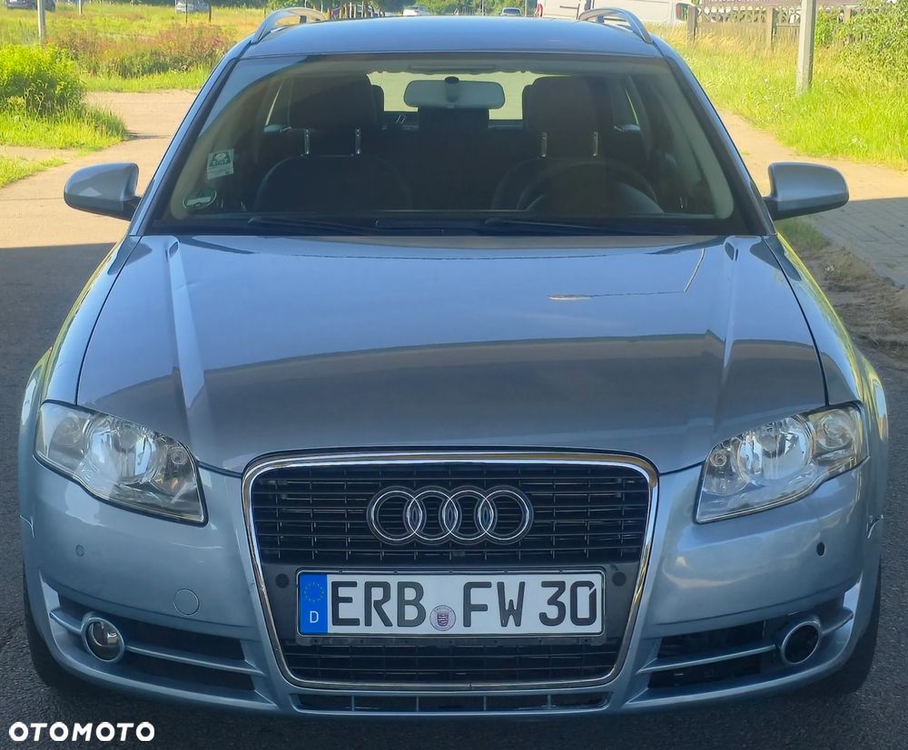 Audi A4 Avant - 1