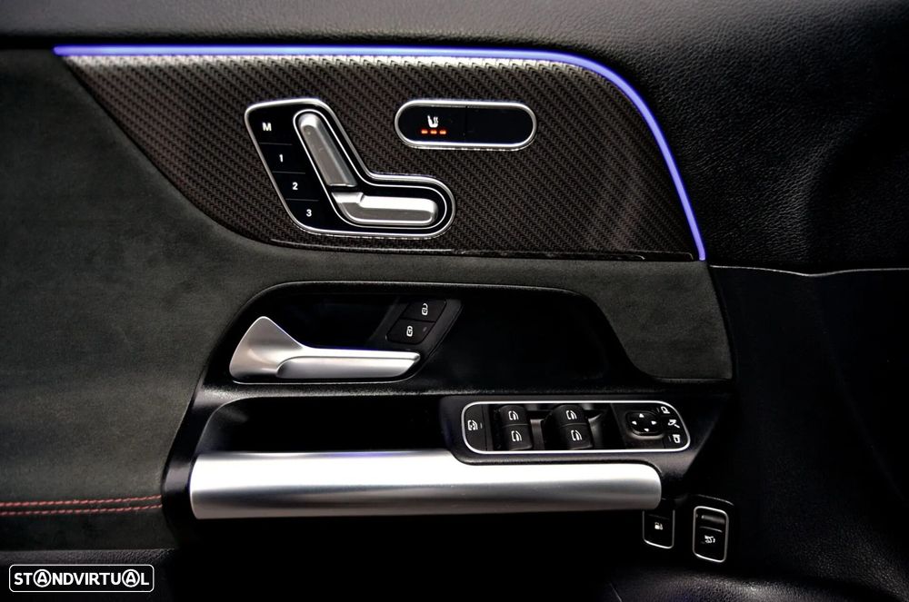 Mercedes-Benz GLA 250 e AMG Line - 12